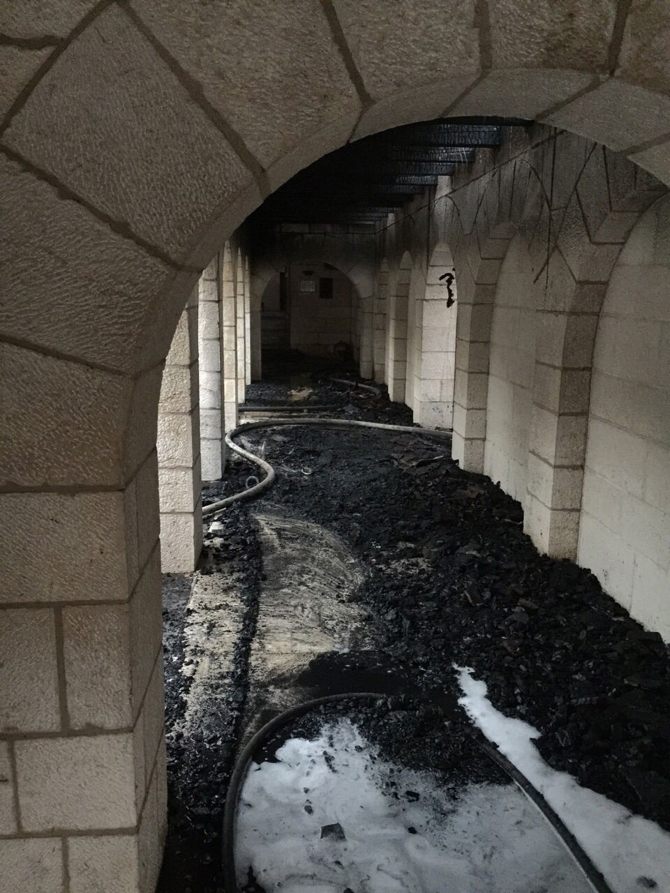 חשד להצתה: כנסייה בצפון הכנרת נשרפה