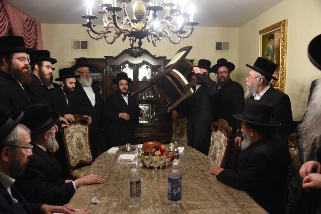 תיעוד: האדמו"ר מהר"י מסאטמר בביקור גומלין אצל הרבי מצאנז