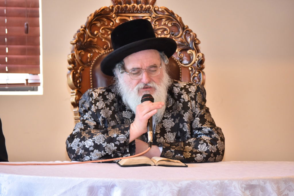 תיעוד ענק: הרבי מויזנ'יץ במונטריאול