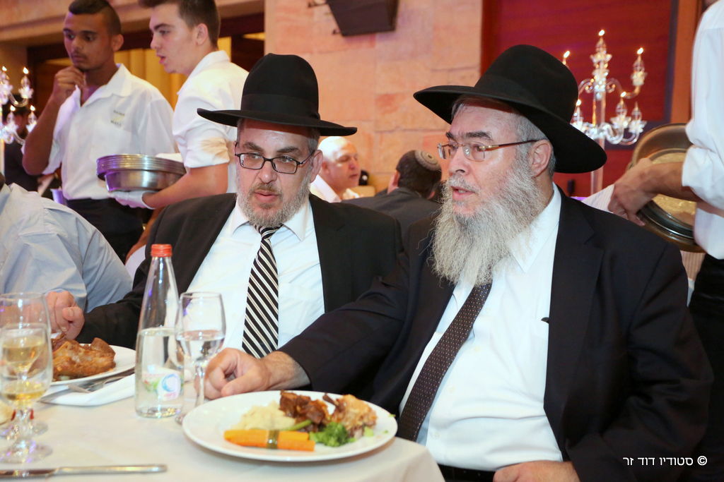 גלריה: חתונת בתו של הרב אלי קב