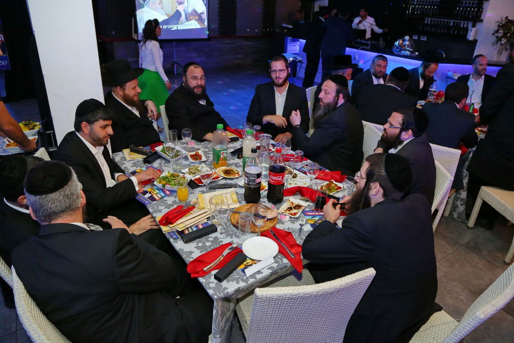 משה אבוטבול חגג יובל להיוולדו • צפו בגלריה