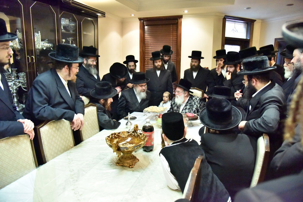 מונטריאול: הרבי מויז'ניץ חנך בית כנסת חדש