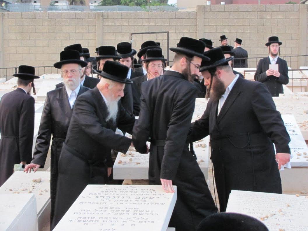 האדמו"ר מסערט ויז'ניץ