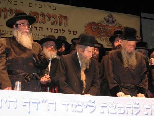 גלריה: מראות מחייו של האדמו"ר מסערט ויז'ניץ