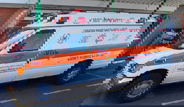 ילדות נכוו ממיחם רותח שנפל עליהן