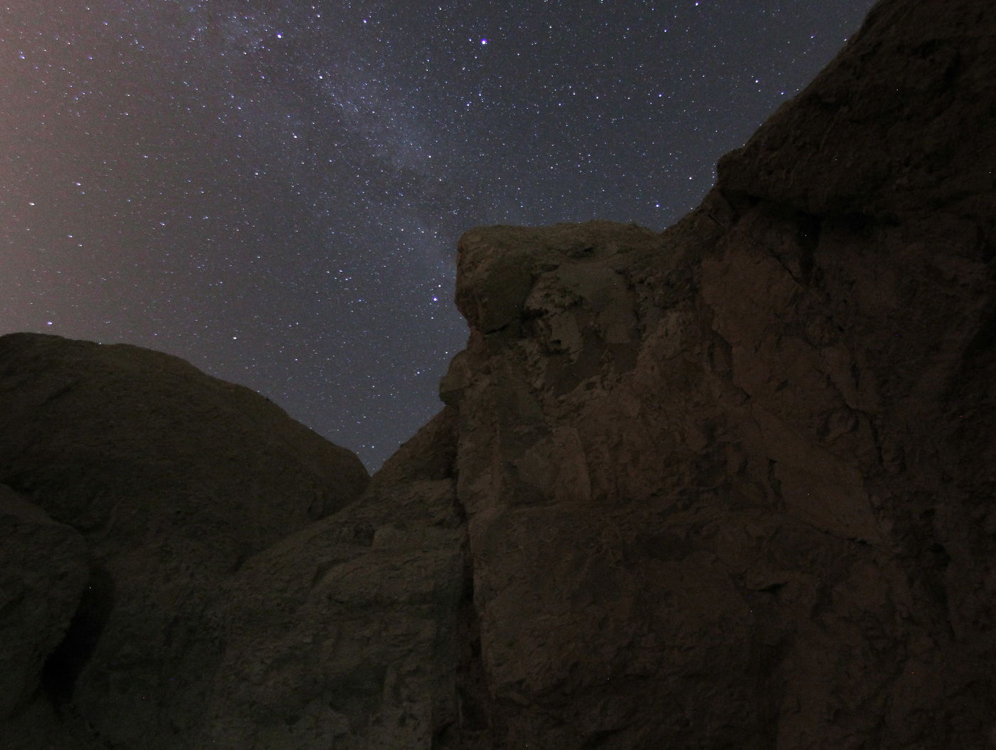תיעוד מרהיב: שביל החלב מזווית המדבר