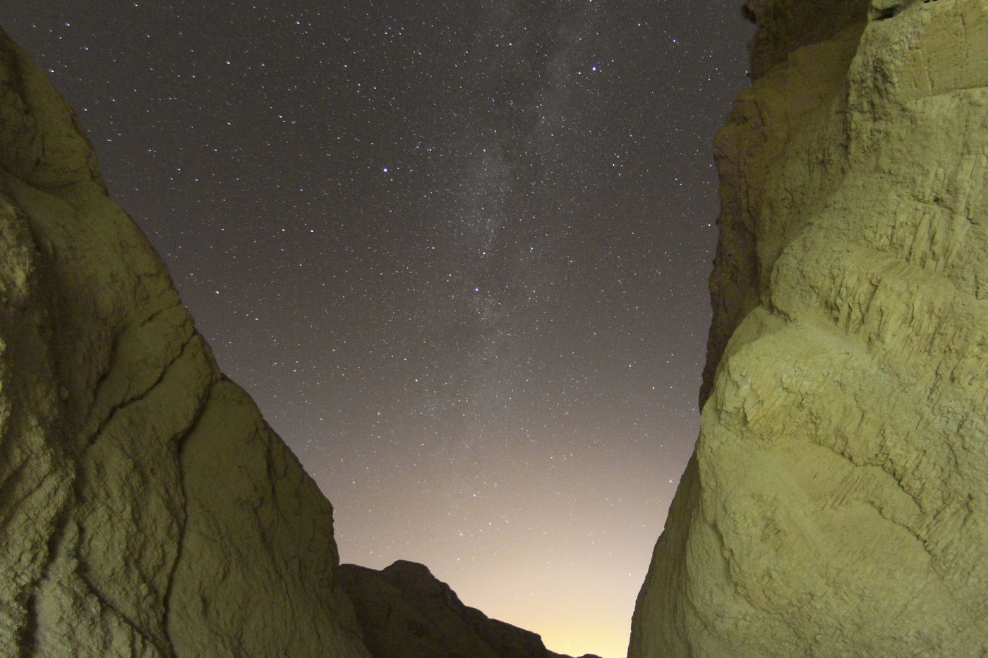 תיעוד מרהיב: שביל החלב מזווית המדבר