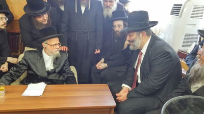 דרעי מנחם את האדמו"ר