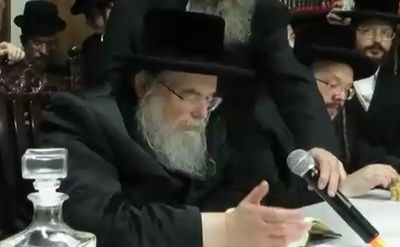 האדמו"ר מבעלזא בביקור בבית המדרש בחיפה • וידאו