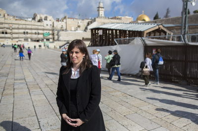 חוטובלי בכותל