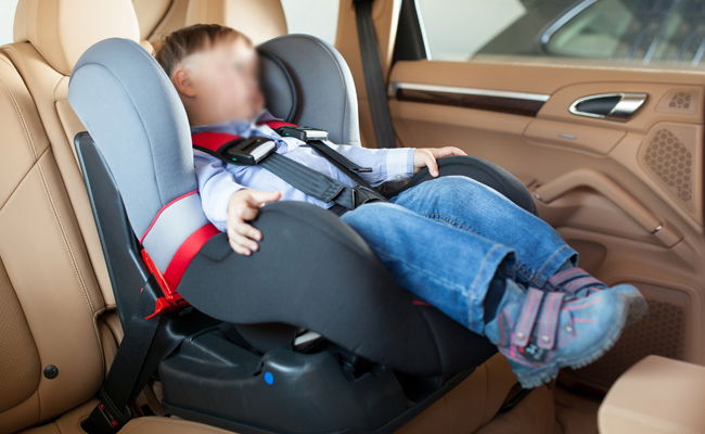 האם סירבה לחלץ את בנה מהרכב הלוהט מחשש שה-BMW היוקרתי שלה ייפגע