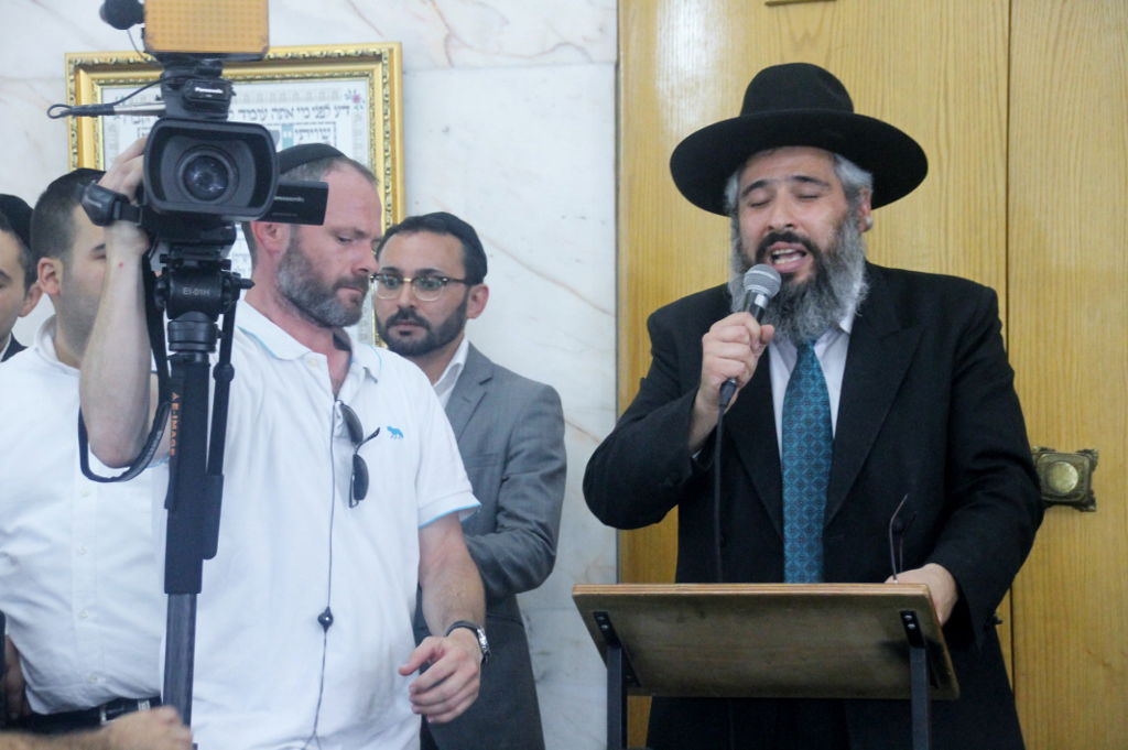 תיעוד: המונים ליוו את ה"בבא ליאון" למנוחות