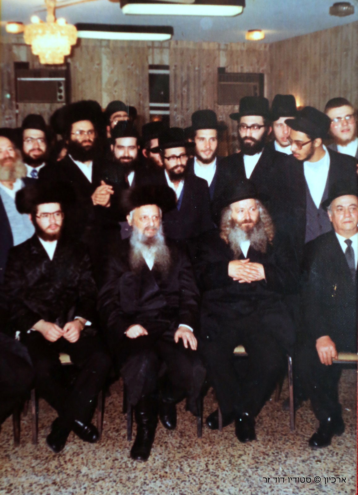 בבא ליאון זצ"ל עם גדולי ישראל • תמונות חייו