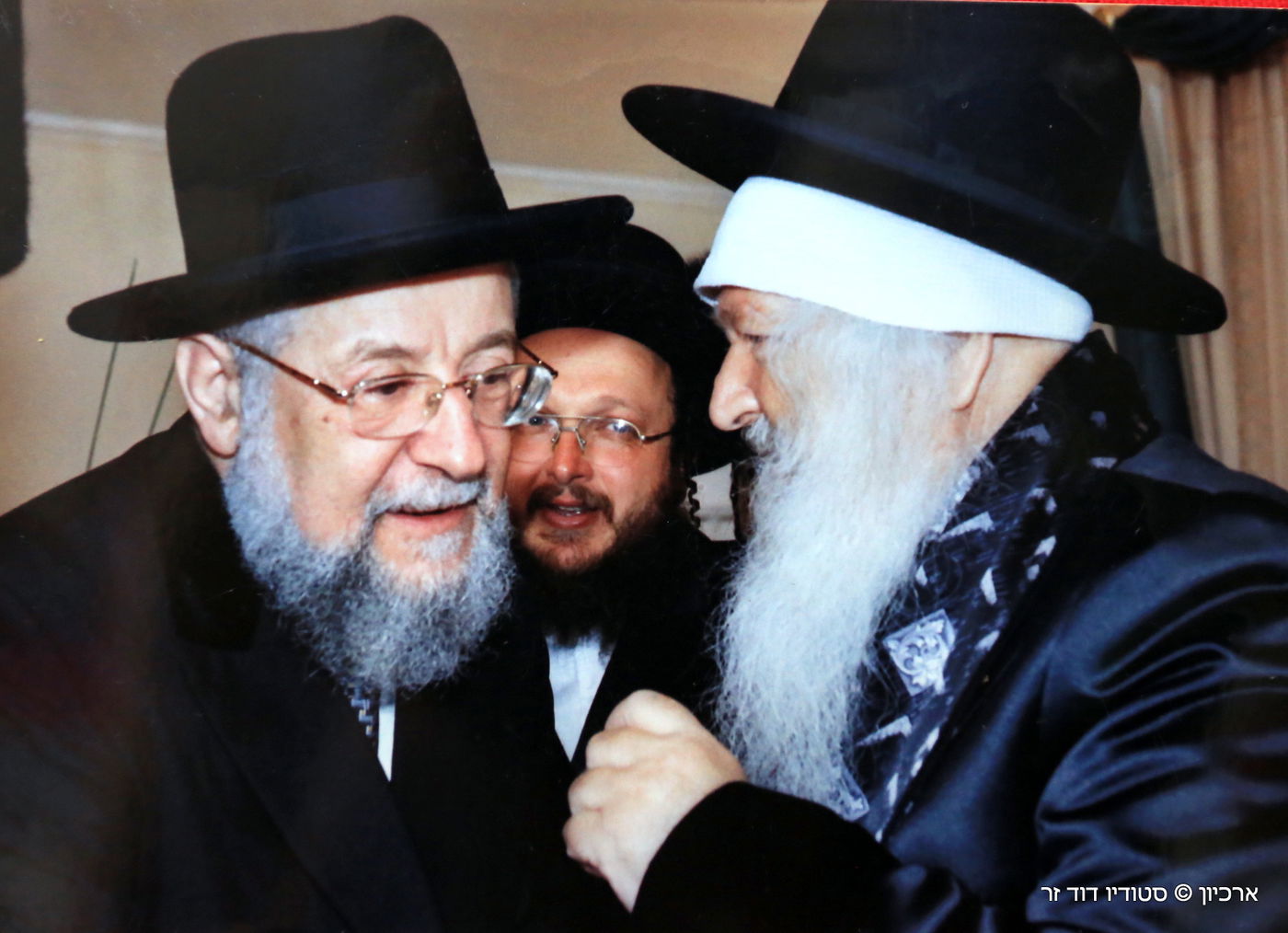 בבא ליאון זצ"ל עם גדולי ישראל • תמונות חייו