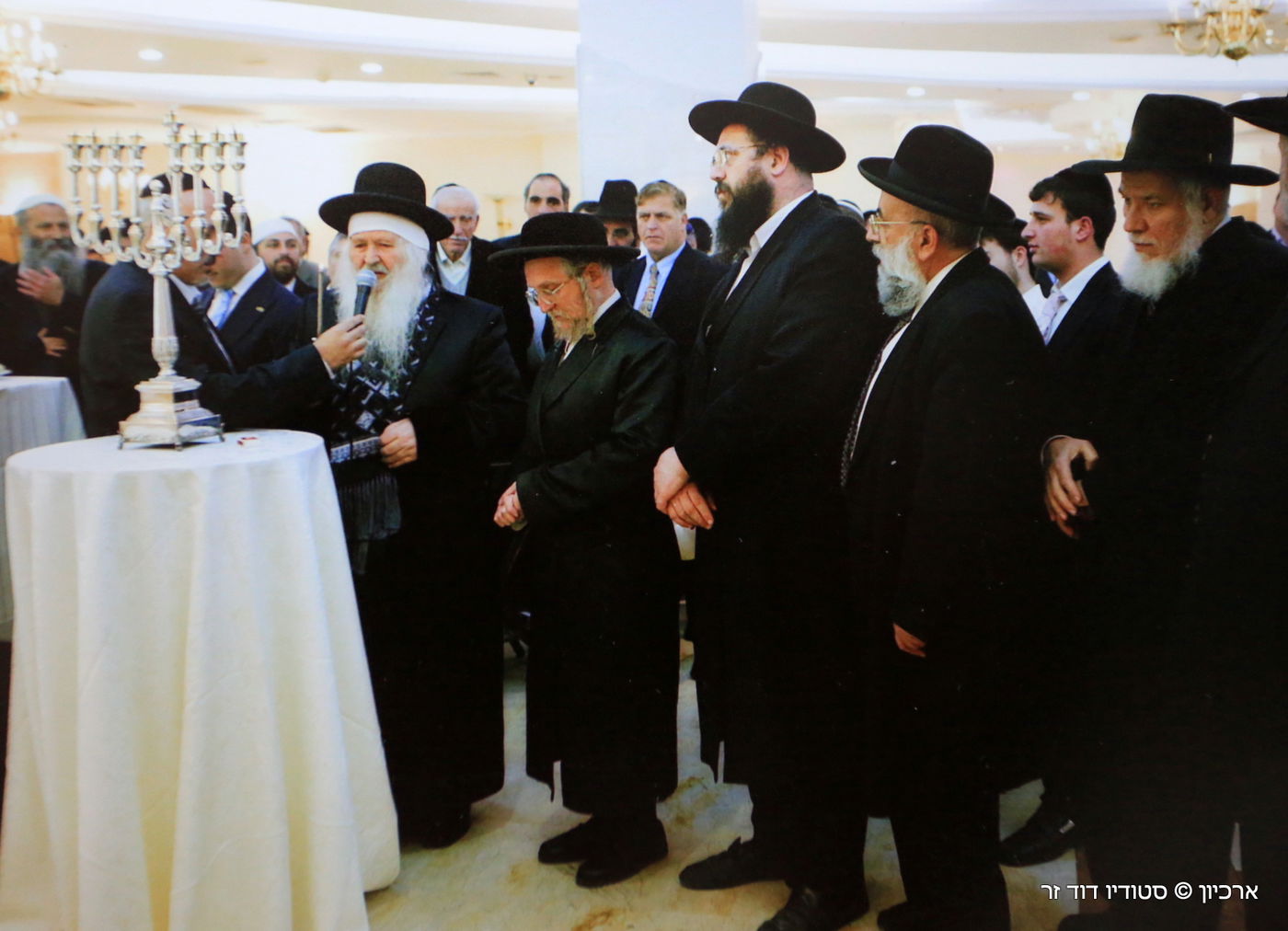 בבא ליאון זצ"ל עם גדולי ישראל • תמונות חייו