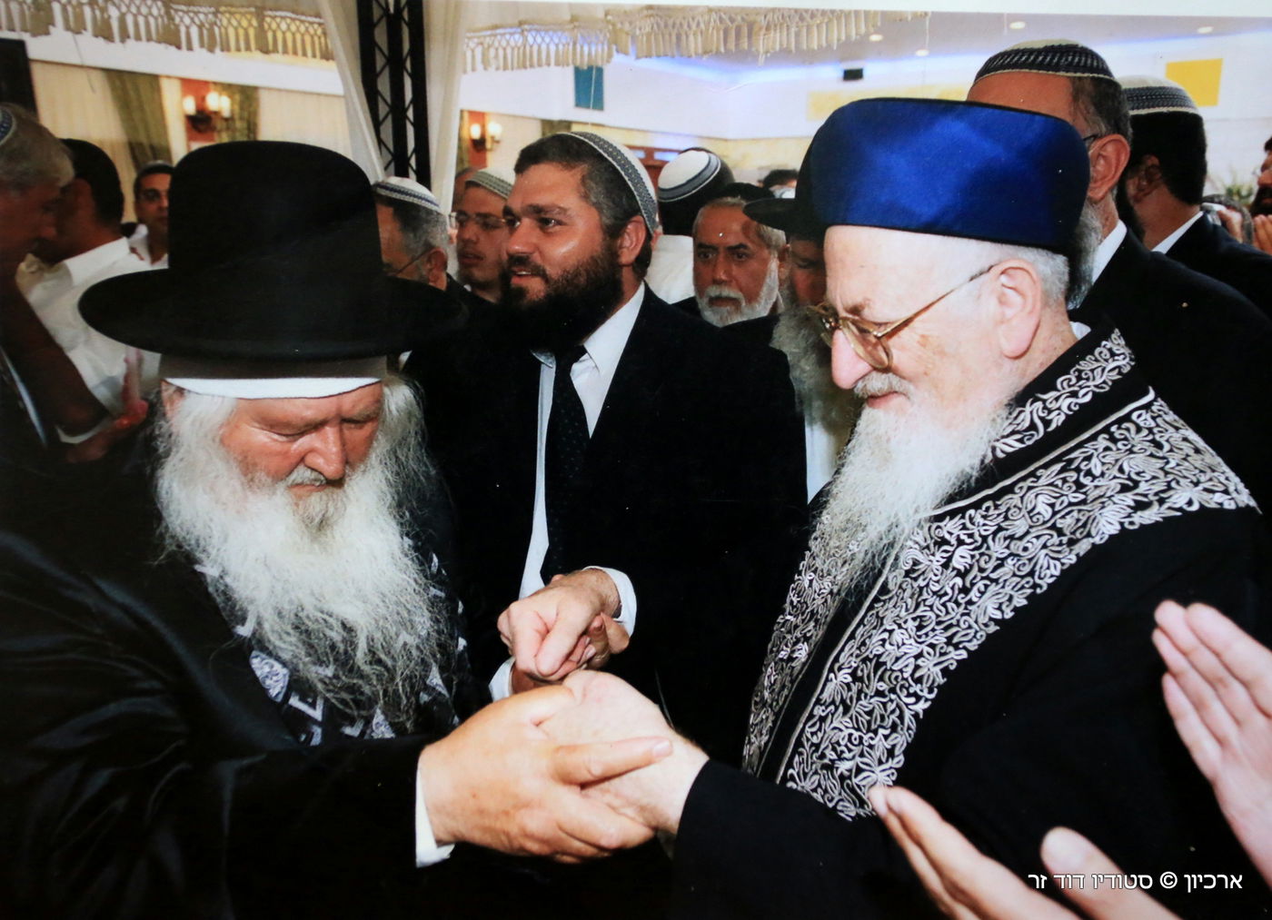 בבא ליאון זצ"ל עם גדולי ישראל • תמונות חייו