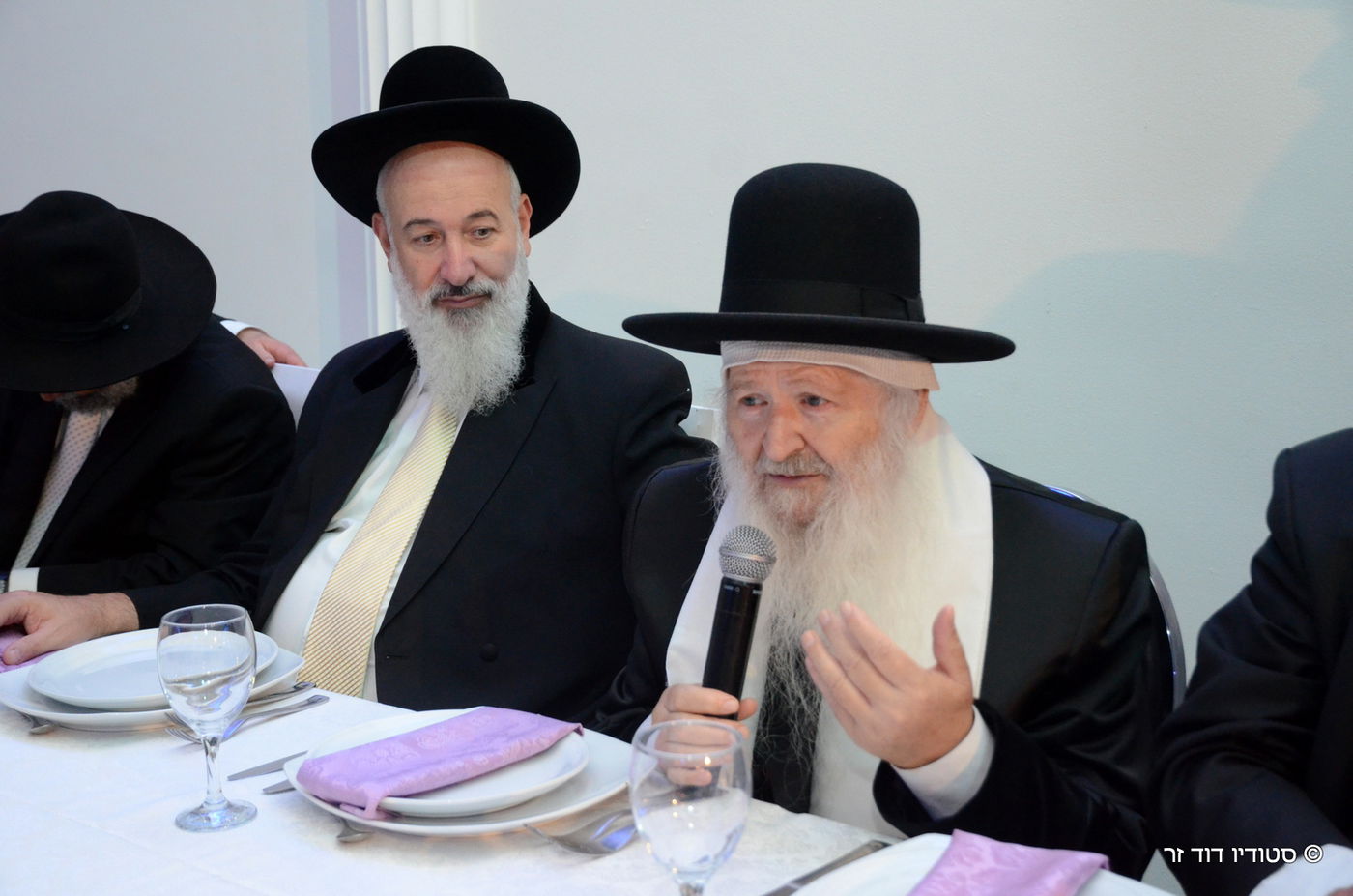 בבא ליאון זצ"ל עם גדולי ישראל • תמונות חייו