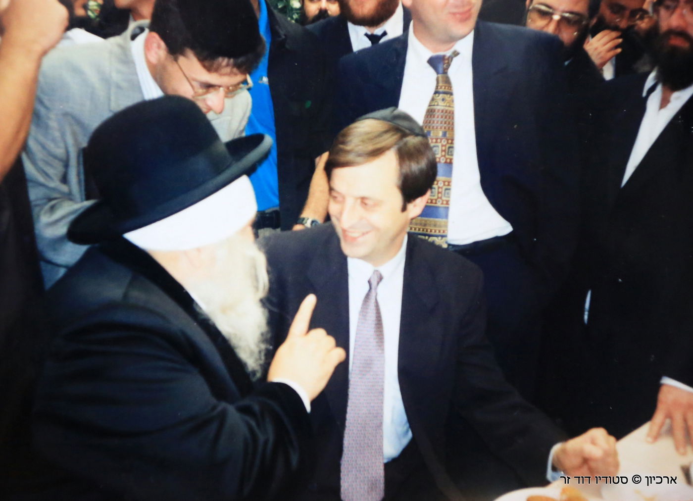 בבא ליאון זצ"ל עם גדולי ישראל • תמונות חייו