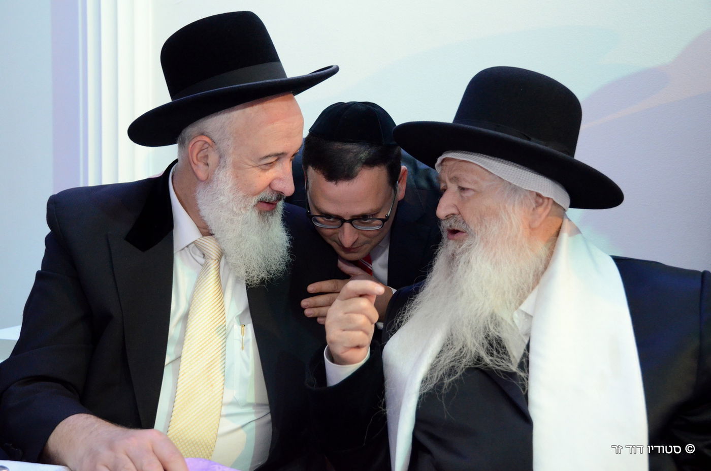 בבא ליאון זצ"ל עם גדולי ישראל • תמונות חייו