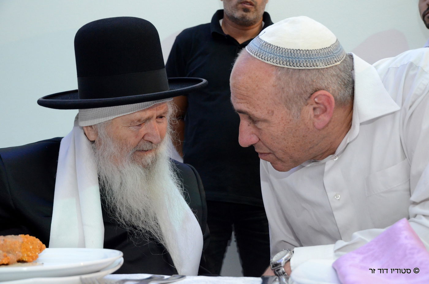 בבא ליאון זצ"ל עם גדולי ישראל • תמונות חייו