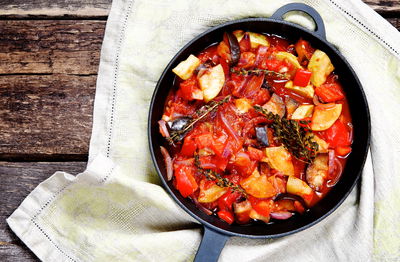 רטטוי - תבשיל ירקות צרפתי מהיר, קליל וטעים