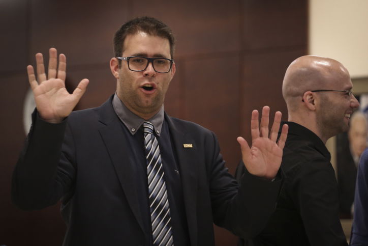 ועדת האתיקה לא תדון בקובלנות נגד אורן חזן: "המעשים בוצעו קודם היבחרו"