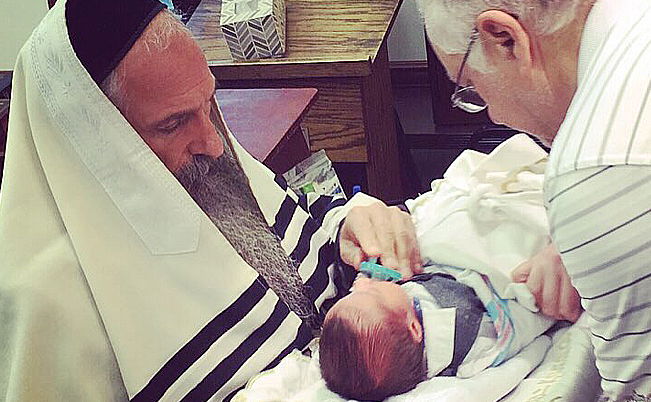 מרדכי בן דוד יושב סנדק