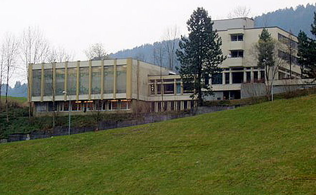 בנייני ישיבת וצרון