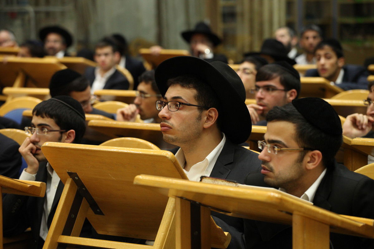 מעמד חיזוק בישיבת "יסודות התורה" • גלריה