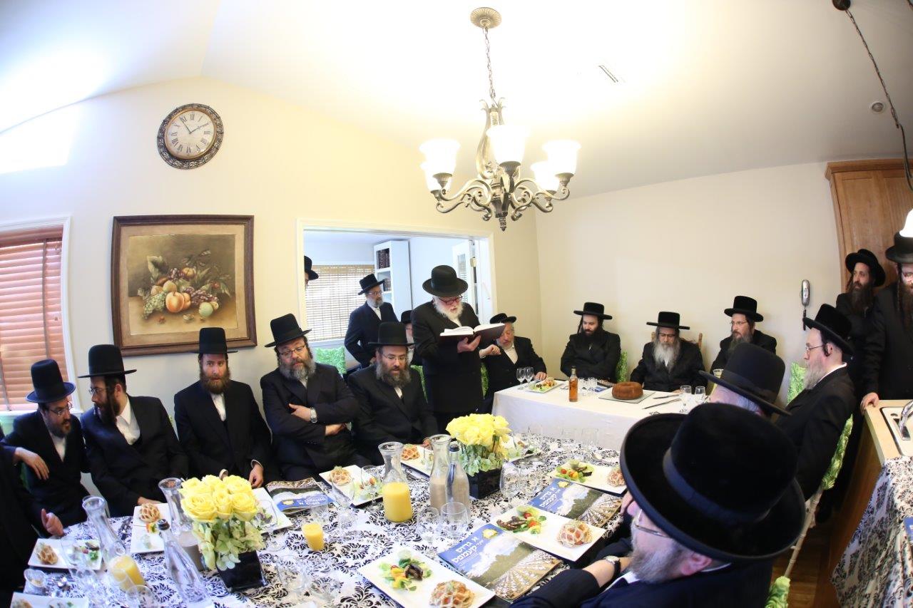 בסאטמר ערכו מסיבה לנגדים שתרמו למחנה הקיץ תמונות