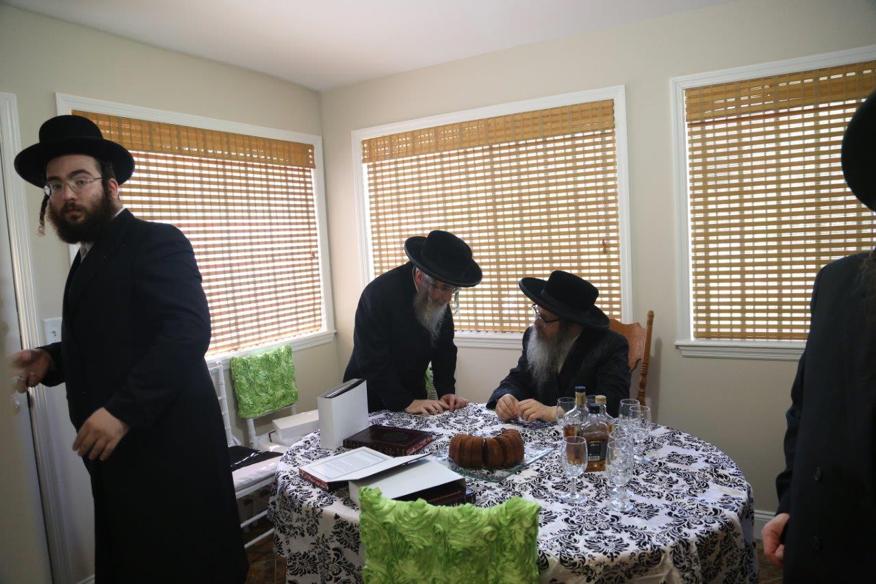 בסאטמר ערכו מסיבה לנגדים שתרמו למחנה הקיץ תמונות