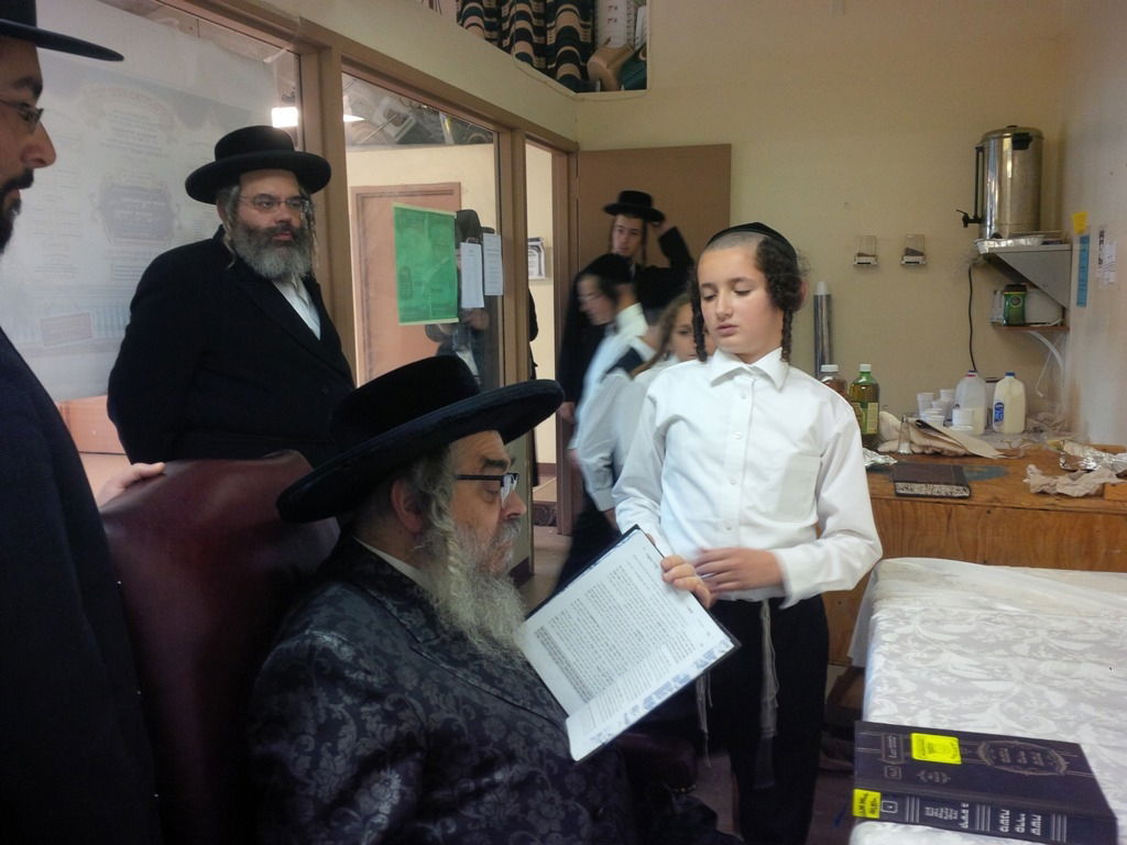 הרבי מסאטמר ערך ביקור במחנה הקיץ לילדי החסידות