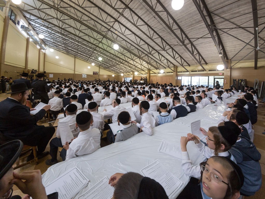 הרבי מסאטמר ערך ביקור במחנה הקיץ לילדי החסידות