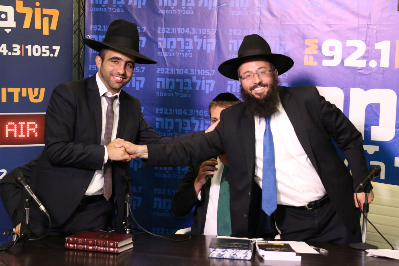 הפתעה: הזוכה ב"חידון מרן" של "רדיו קול ברמה" - בחור בן 17 בלבד