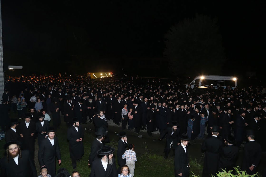 תיעוד ענק: הלוויית הרבי מטאהש זצ"ל