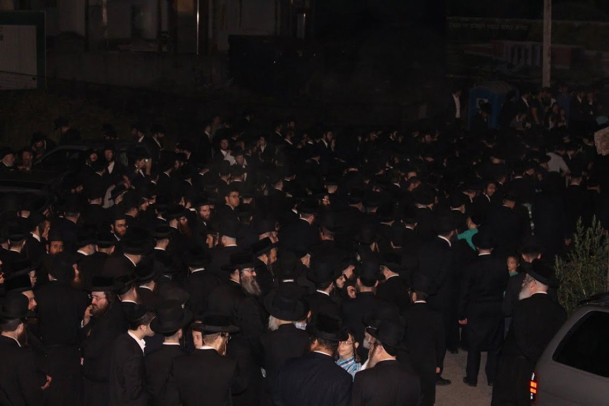 תיעוד ענק: הלוויית הרבי מטאהש זצ"ל