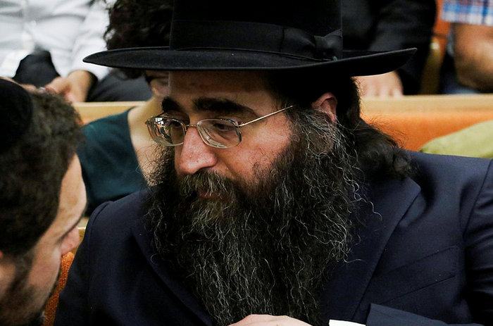 הרב יאשיהו פינטו בבית המשפט