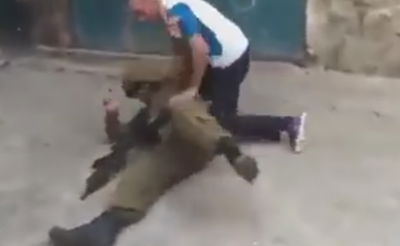 הסתה ברשת: ערבים תוקפים "חיילי צה"ל" וצוחקים