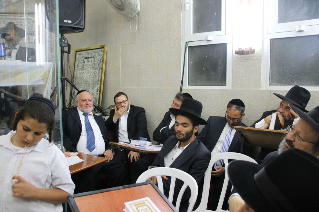 אזכרה לבבא ליאון זצ"ל במלאות השלושים לפטירתו. צפו