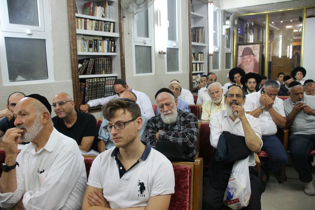 אזכרה לבבא ליאון זצ"ל במלאות השלושים לפטירתו. צפו