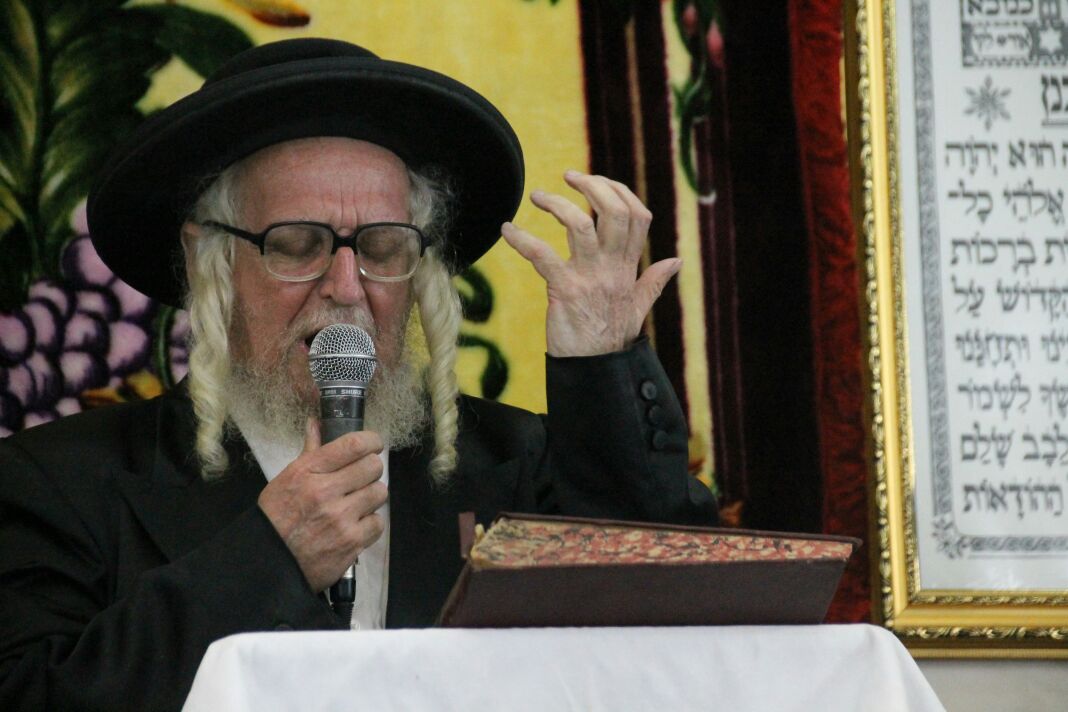 אזכרה לבבא ליאון זצ"ל במלאות השלושים לפטירתו. צפו