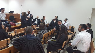 הצדדים בבית המשפט