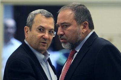 ליברמן תוקף את ברק: "חשף סודות מדינה, זאת הסיבה שנדחקנו לפינה"