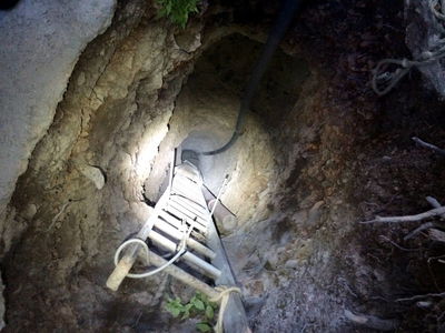 הבור שנחפר סמוך למוזיאון רוקפלר