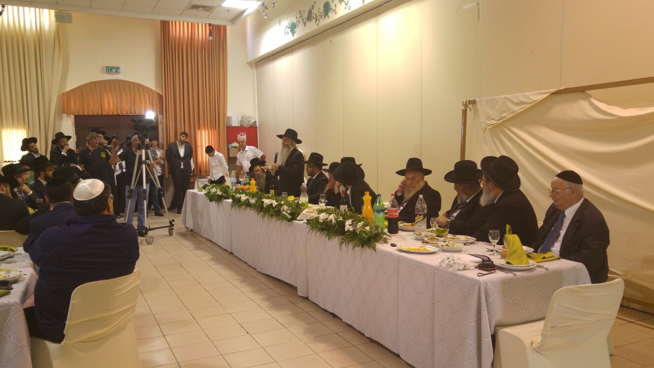 ברית מילה לנכד האדמו"ר רבי דוד אבוחצירא • תיעוד