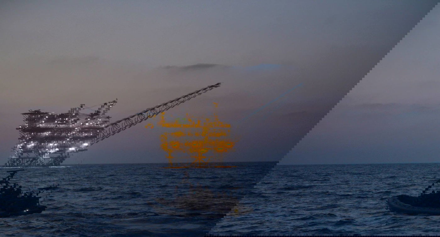 צפו: לוחמי השייטת משתלטים על אסדת גז