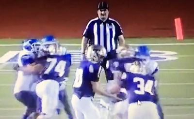 כואב: שחקני הפוטבול נקמו בשופט - והושעו