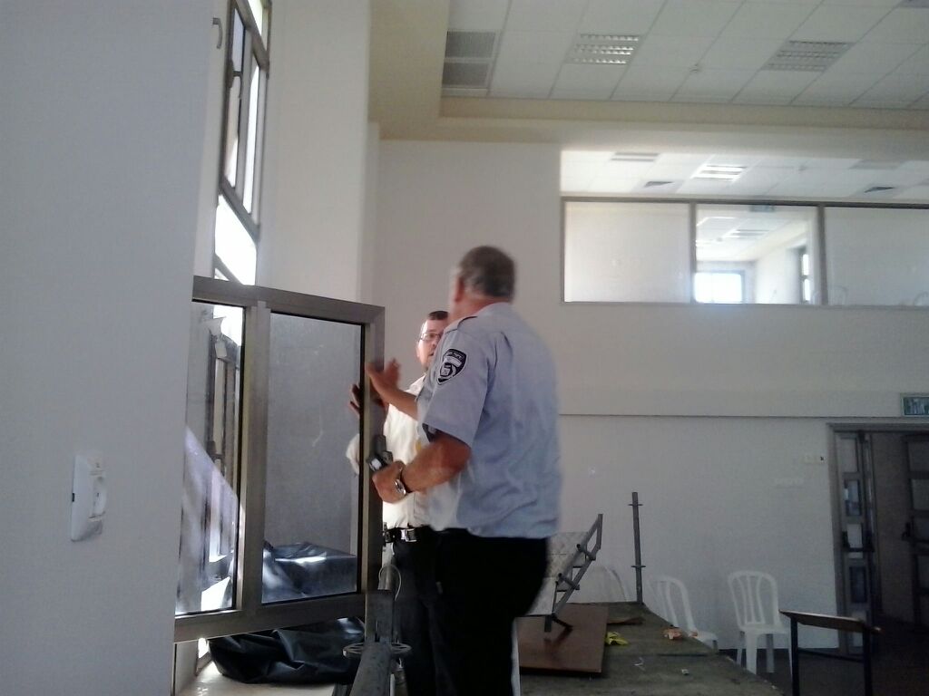 פינוי המבנה