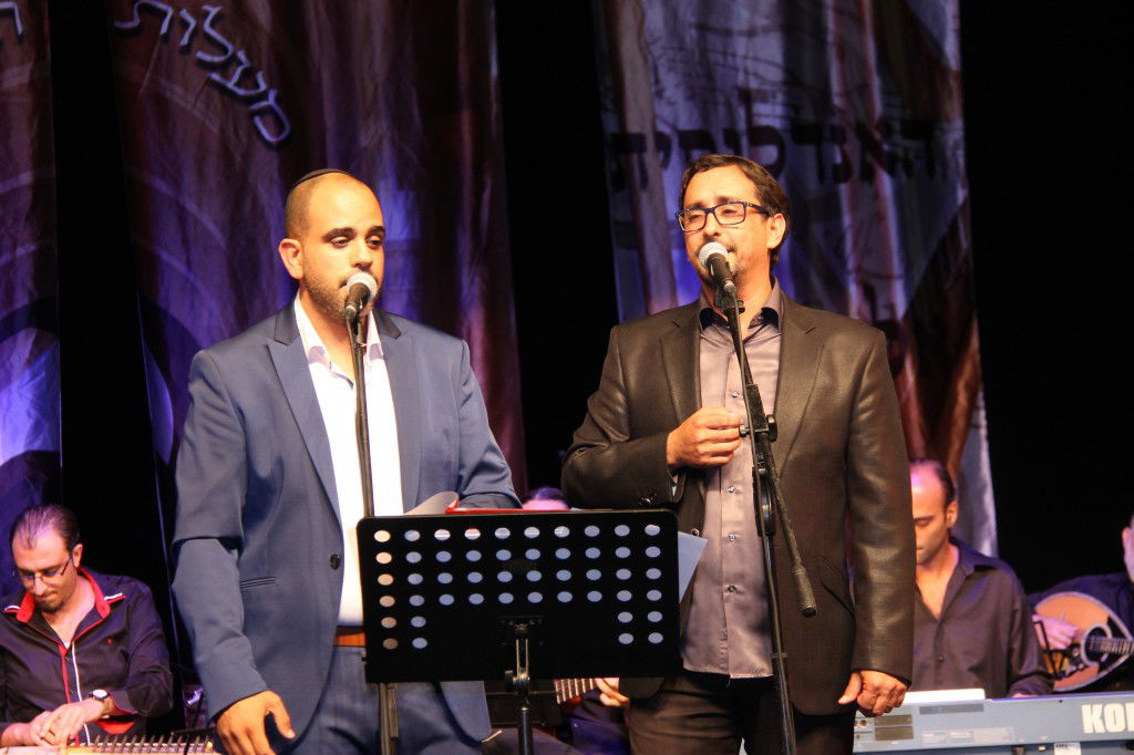 הראשל"צ הגר"י יוסף בעצרת סליחות בצפת עם התזמורת האנדלוסית • תיעוד