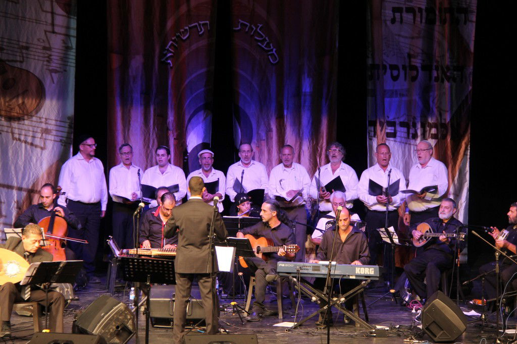 הראשל"צ הגר"י יוסף בעצרת סליחות בצפת עם התזמורת האנדלוסית • תיעוד